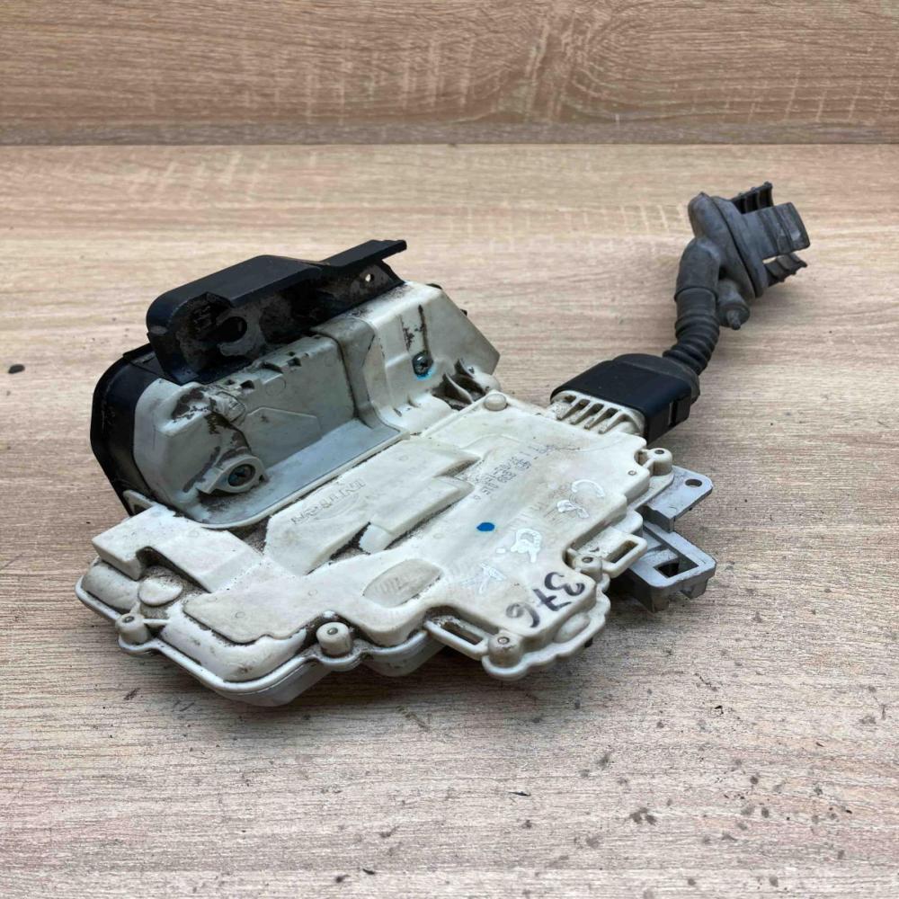 4F0839015A   Rear door lock Audi A6 S6 C6 4F