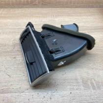 4F1820902D   Dashboard side air vent grill/cover trim Audi A6 S6 C6 4F