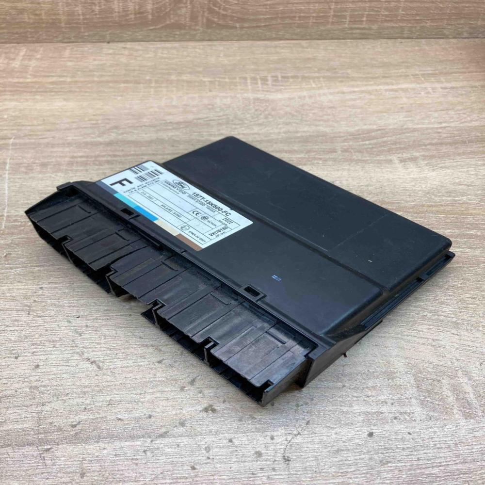 1S7T 15K600 FC   Comfort/convenience module Ford Focus