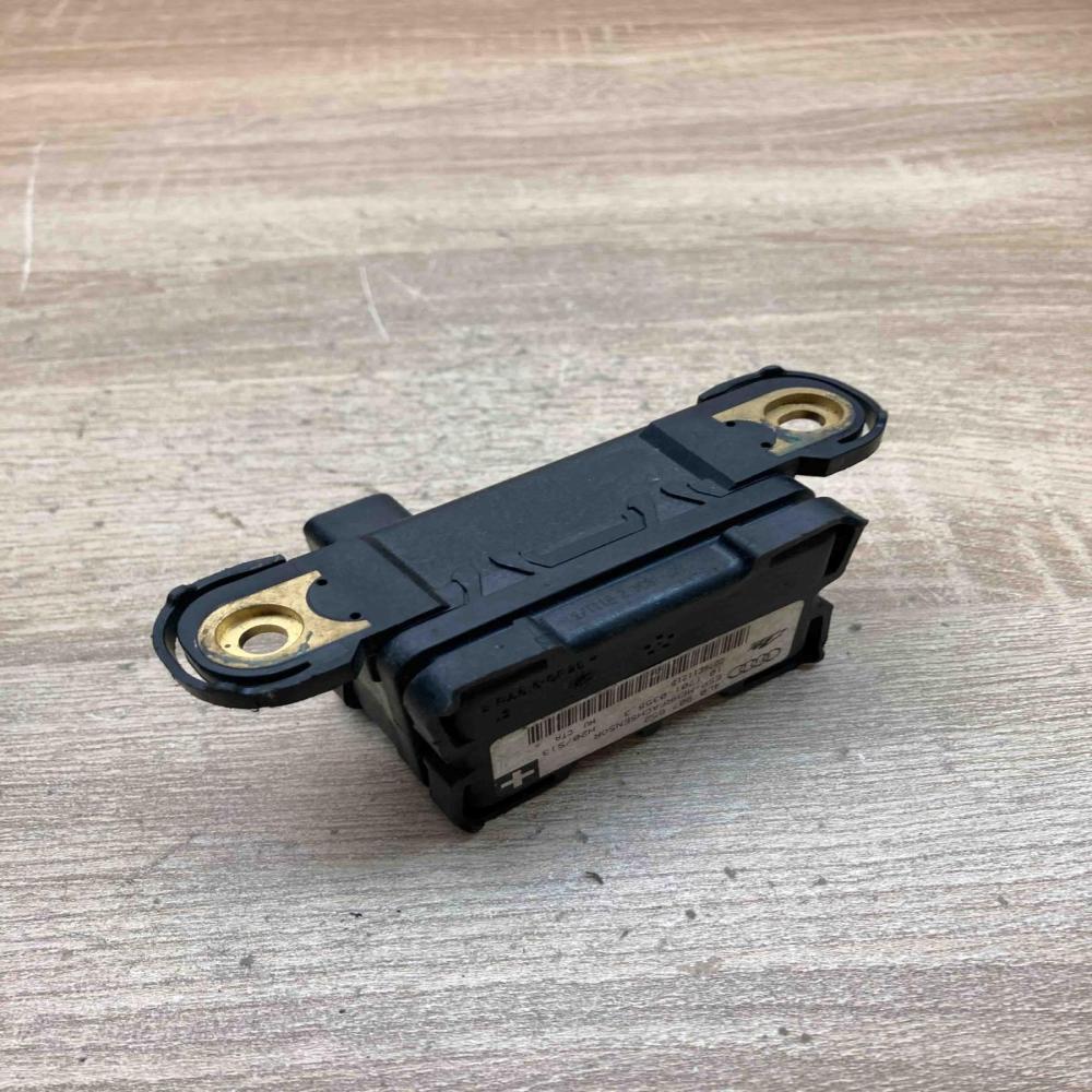 4L0907652 101701 03583  ESP acceleration yaw rate sensor Audi Q7 4L