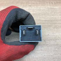 7700412030 57201001  Other relay Renault Laguna I