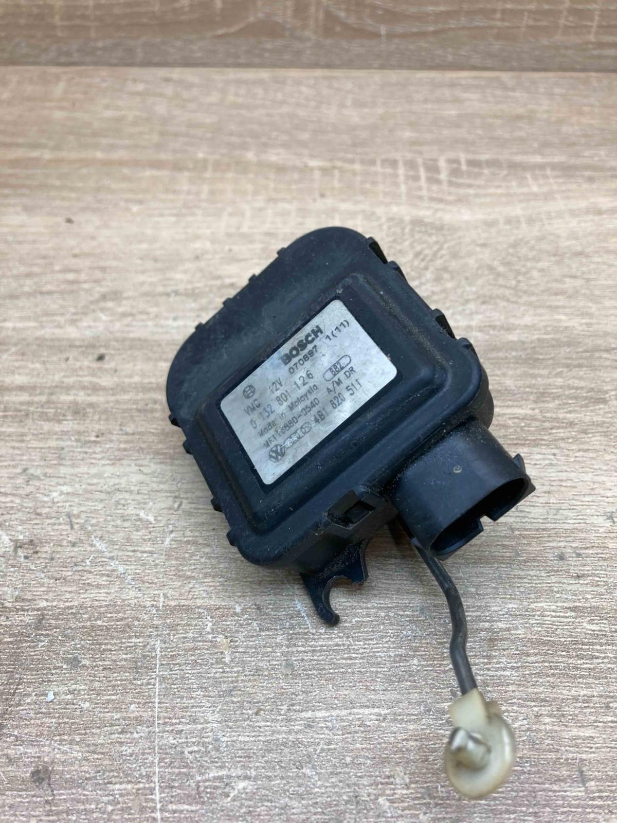 4B1820511 0132801126  Air flap motor/actuator Audi A6 S6 C5 4B