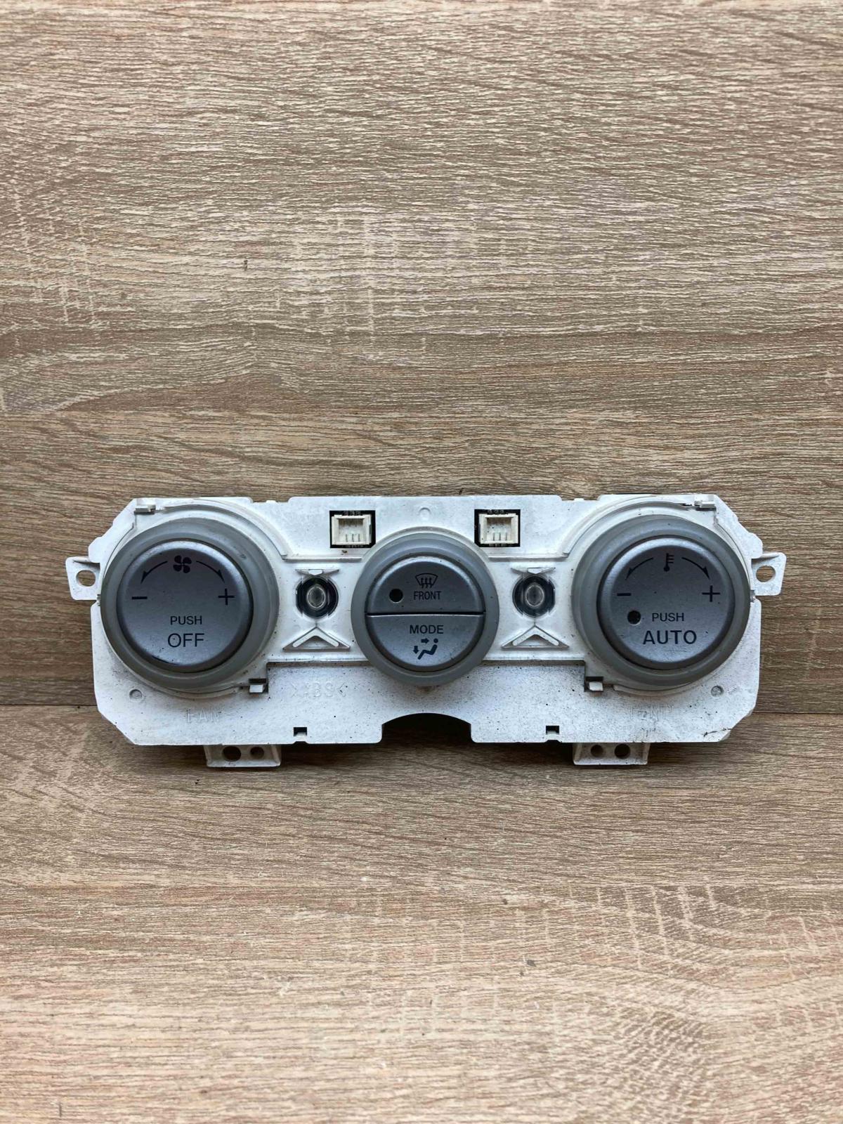 Y 01435D   Climate control unit Nissan Qashqai