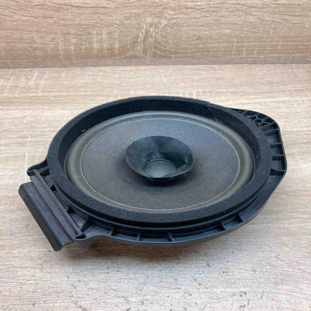 5235   Rear door speaker Opel Insignia A