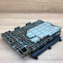 90583459 90504534  Fuse box set Opel Vectra B