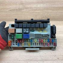 90583459 90504534  Fuse box set Opel Vectra B