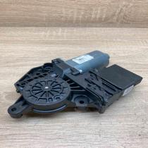 5K0959794 0130821430  Rear door window regulator motor Volkswagen Touran I