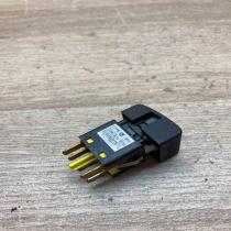 09134506 501776  Windscreen/window heater switch Opel Vectra B