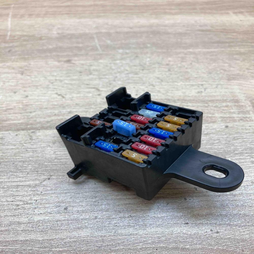 5615   Fuse box set Mazda 5