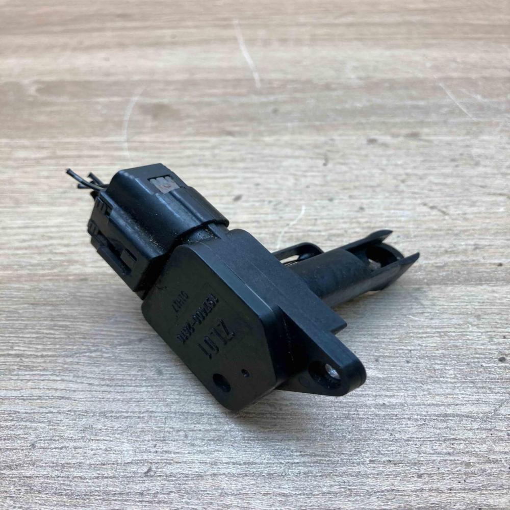 197400 2010 ZL01  Mass air flow meter Toyota Avensis T250