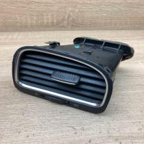 5K0819710C 5K0819704G  Dashboard side air vent grill/cover trim Volkswagen Golf