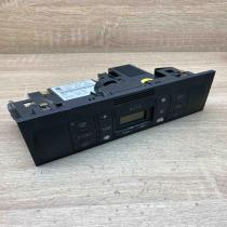 8Z0820043D 5HB008185  Climate control unit Audi A3 S3 8P