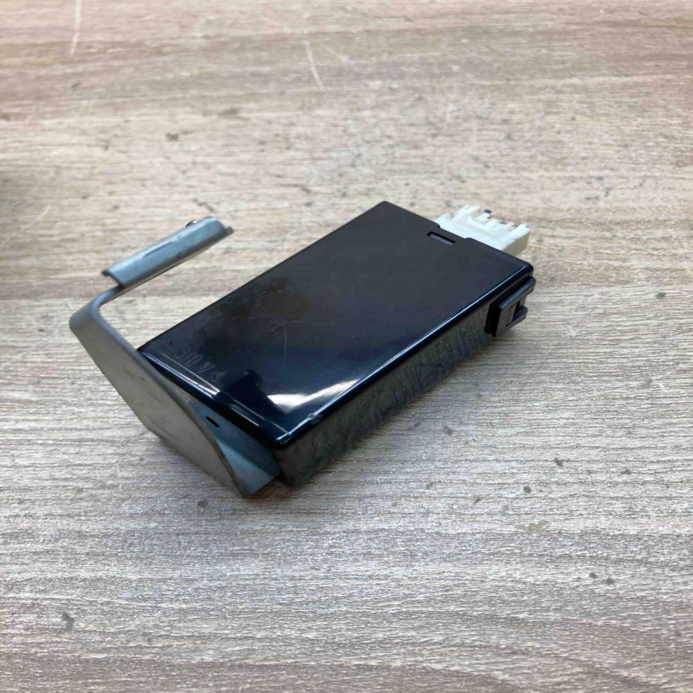 CC65675DZA MR1383  Other control units/modules Mazda 5