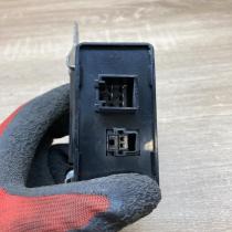 YWC106900 YWC 106900 E2000 Window control relay Rover 45