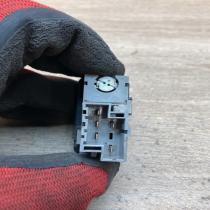 9162953 97W52Q  Traction control (ASR) switch Volvo S70  V70  V70 XC