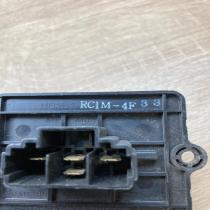 RC1M 4F33   Heater blower motor/fan resistor Mazda 323 F