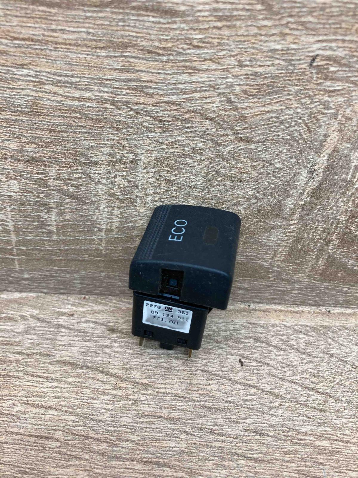 09134511   Other switches/knobs/shifts Opel Vectra B