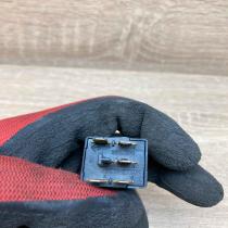 09134511   Other switches/knobs/shifts Opel Vectra B