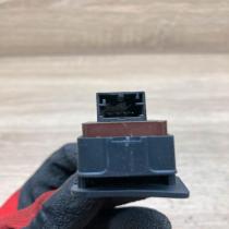 8K0959831A   Tailgate opening switch Audi A4 S4 B8 8K