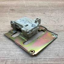3B0959781B 6K0810733  Fuel tank cap lock motor Volkswagen Golf IV