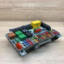 09152787   Fuse module Opel Vectra B