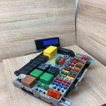 09152787   Fuse module Opel Vectra B