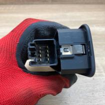 YUD501070PVJ 071022 1  Electric window control switch Land Rover Discovery 3 - L