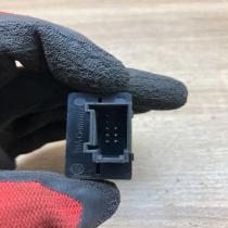 8E2962109   Alarm switch Audi A4 S4 B7 8E 8H