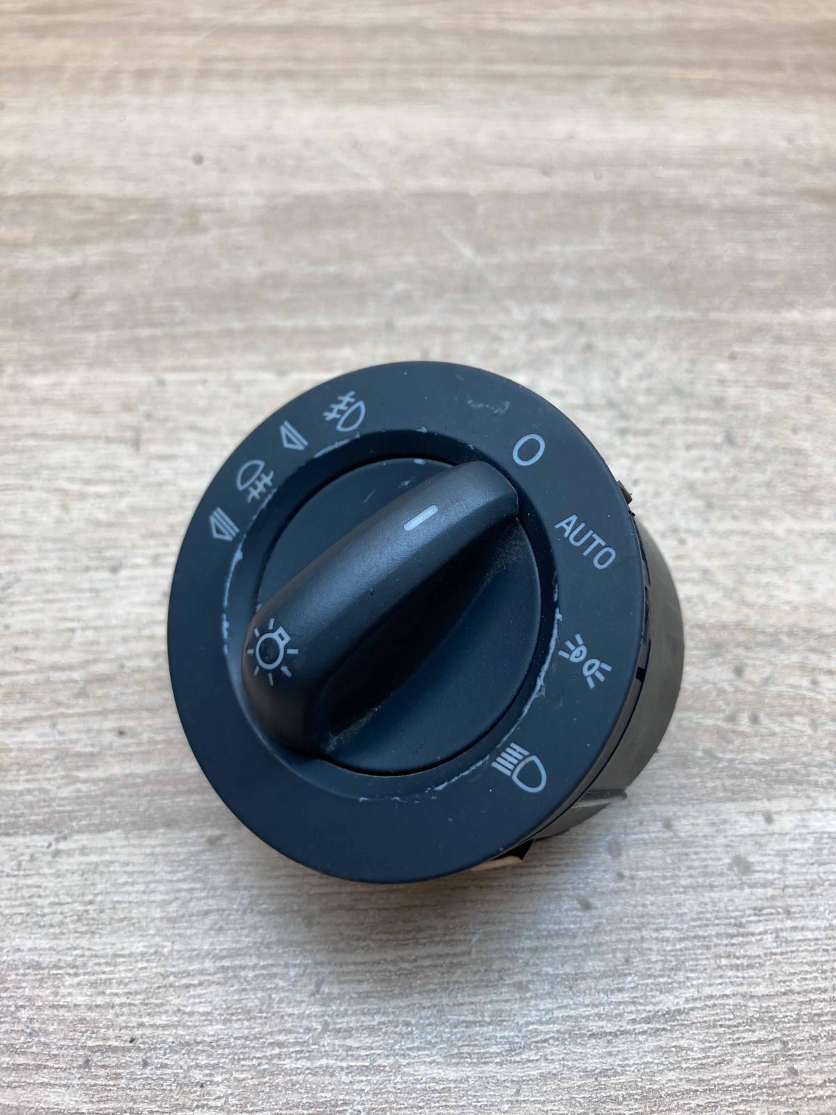 4F1941531D   Light switch Audi A6 S6 C6 4F