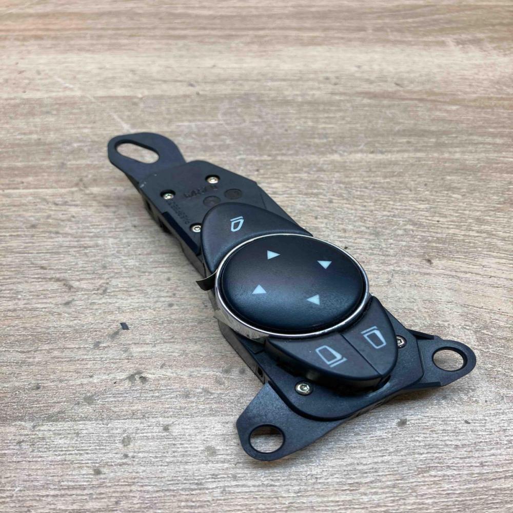 2118216079  Right Wing mirror switch Mercedes-Benz CLS C219