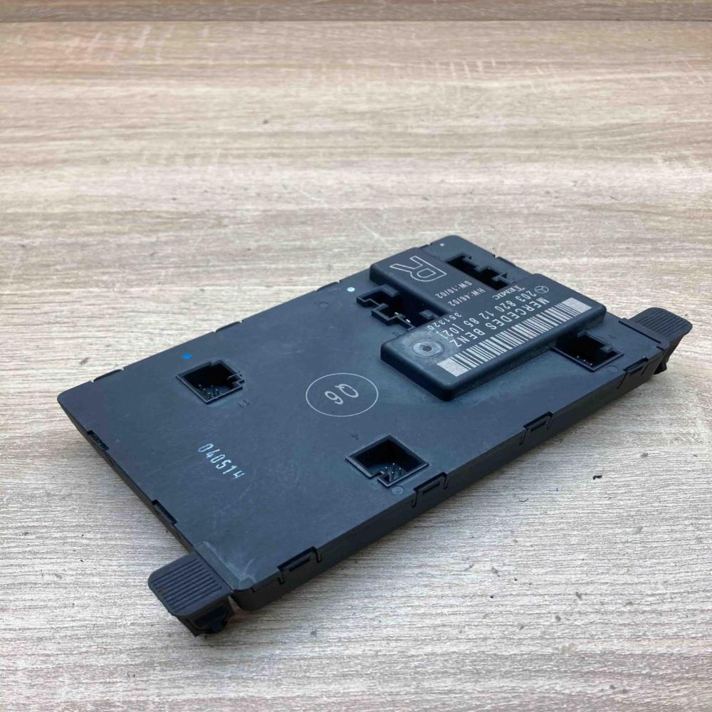 2038201285 351320 Right Door control unit/module Mercedes-Benz C W203