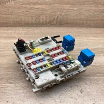24350 5M310 0315041  Fuse module Nissan Almera N16