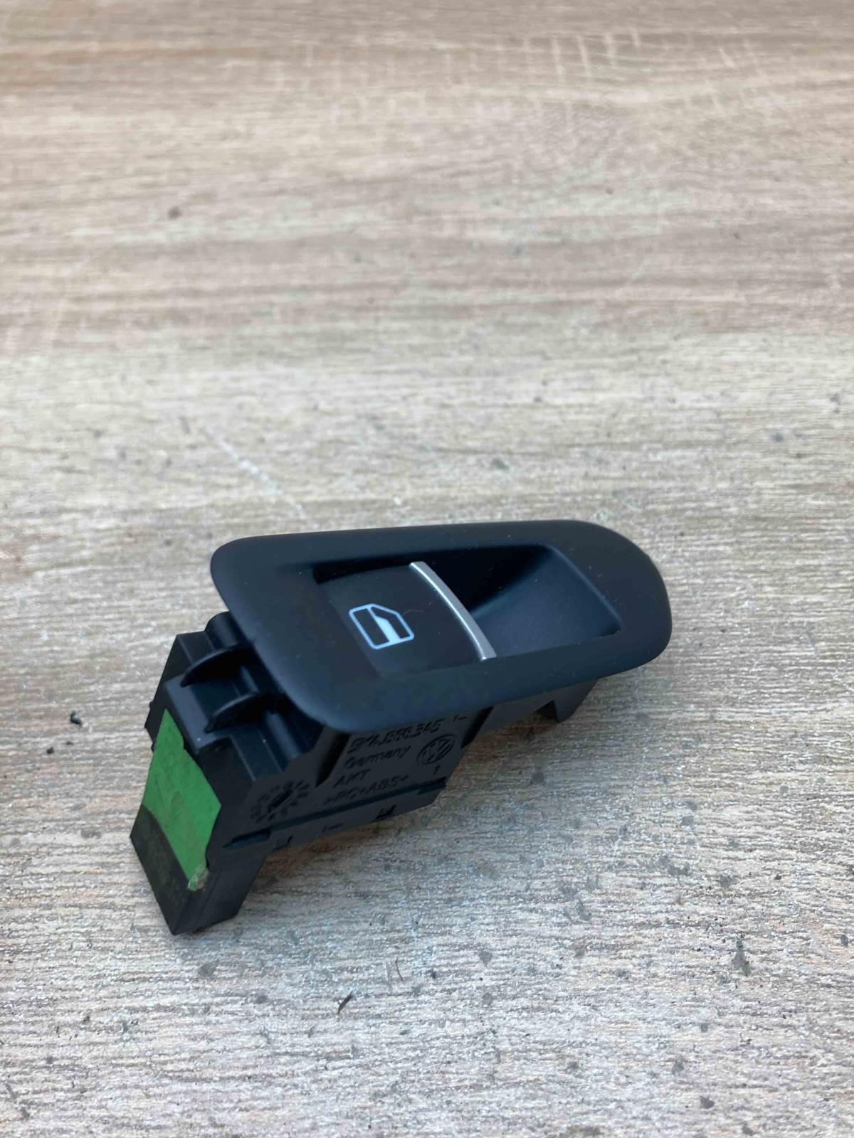 5K4868345  L Electric window control switch Volkswagen Golf VI
