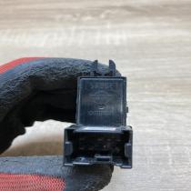 25411 AV600 25411AV600  Electric window control switch Nissan Primera
