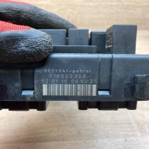 8637841 518322326  Fuse module Volvo S70  V70  V70 XC