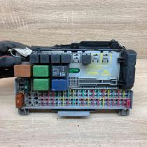90504534  GM Fuse module Opel Vectra B