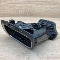 5K0819703   Dashboard side air vent grill/cover trim Volkswagen Golf VI