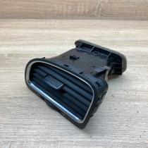 5K0819703   Dashboard side air vent grill/cover trim Volkswagen Golf VI