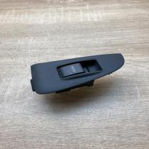 74272 05020 7427205020  Electric window control switch Toyota Avensis T250