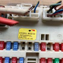 24350BU210 0212031  Fuse module Nissan Almera N16