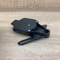 6NN007626 W964015F  Air flap motor/actuator Skoda Octavia Mk1 (1U)
