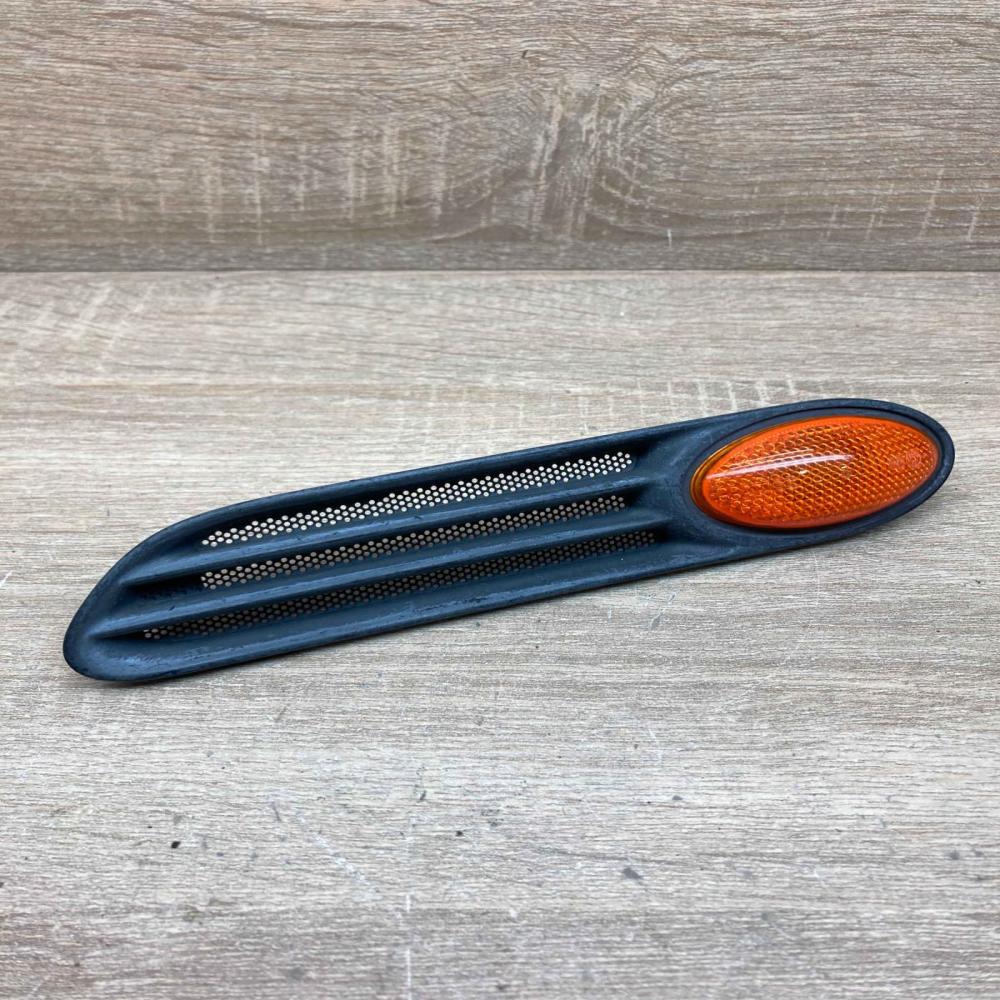 1503560   Front fender indicator light Mini One - Cooper R50 - 53