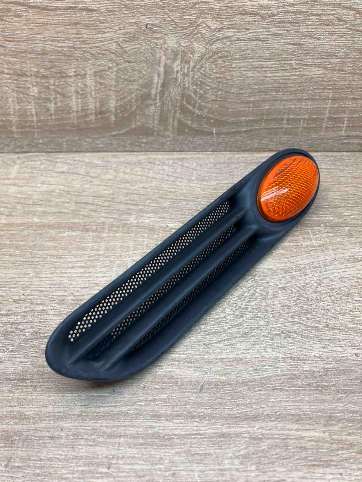 1503561   Front fender indicator light Mini One - Cooper R50 - 53