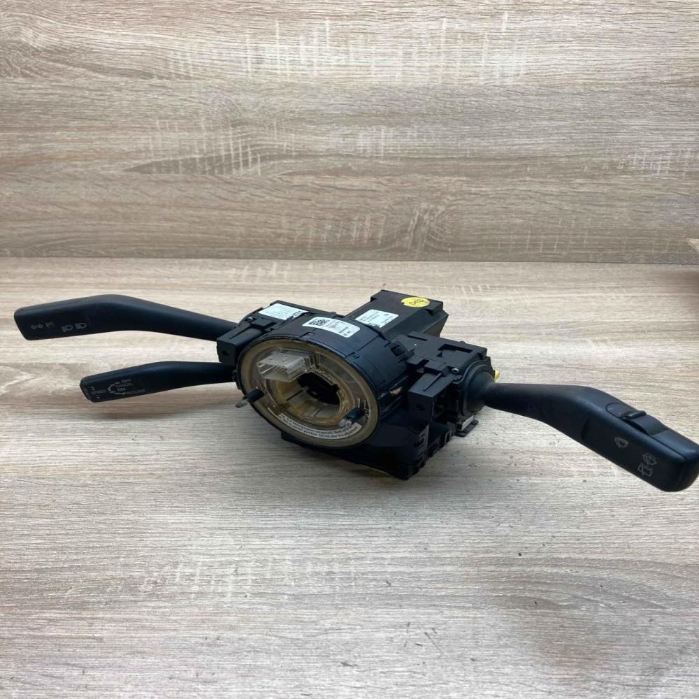 3C0953549B 05113820 Used Wiper turn signal indicator stalk/switch Volkswagen PAS