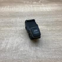 9472275   Electric window control switch Volvo V70