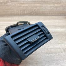 8E0820901F 36113040 SFD Dashboard side air vent grill/cover trim Audi A4 S4 B6 8