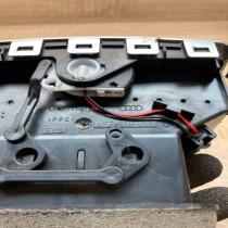 4F0819203C  SYS Dash center air vent grill Audi A6 S6 C6 4F
