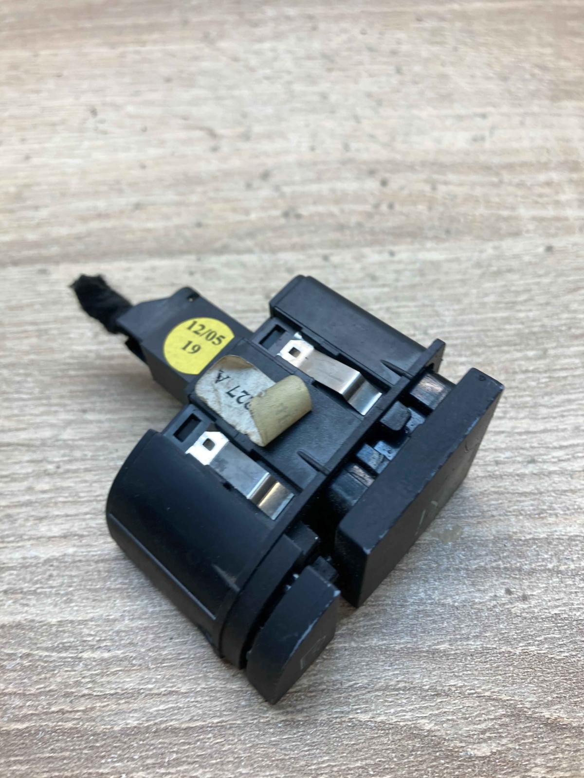 4F1927227A   Other switches/knobs/shifts Audi A6 S6 C6 4F