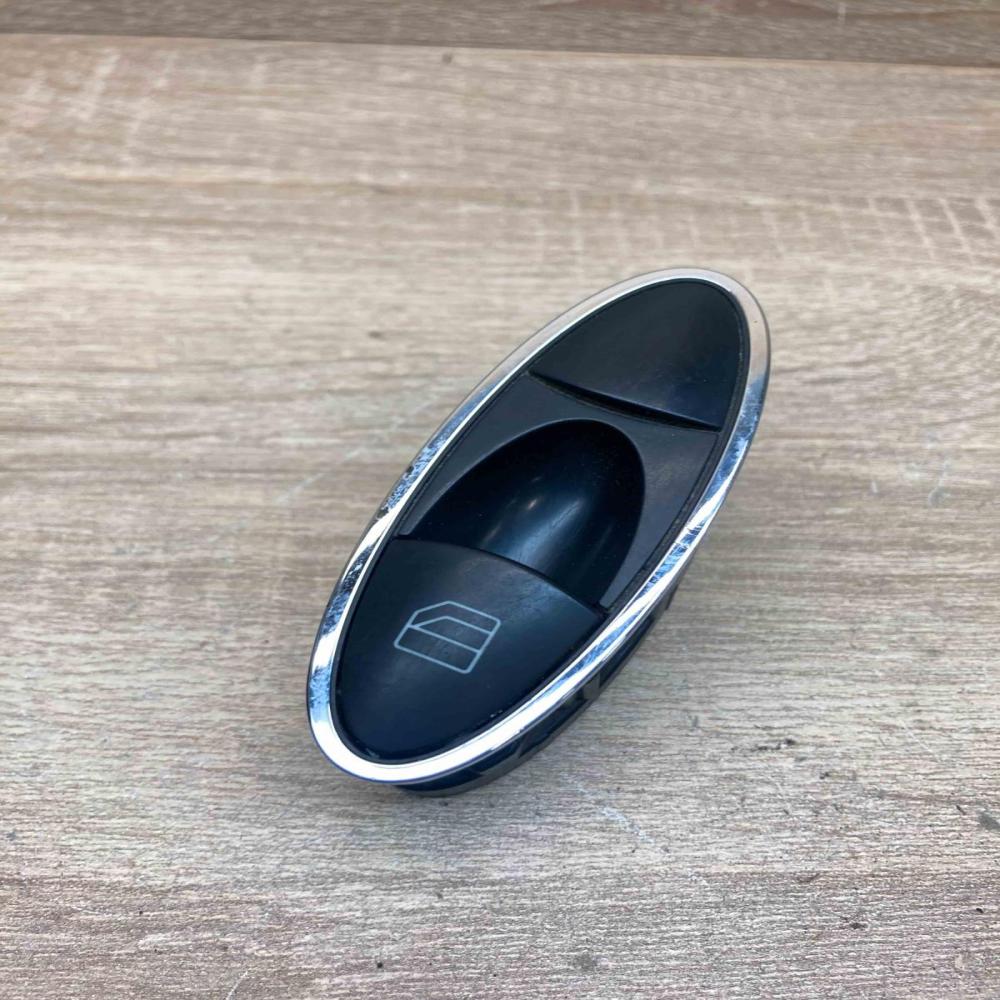 A2118218651 501898  Electric window control switch Mercedes-Benz E W211