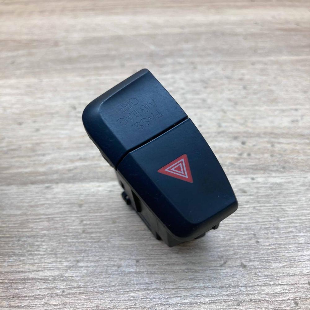 8K2941509A 211248000  Hazard light switch Audi A4 S4 B8 8K